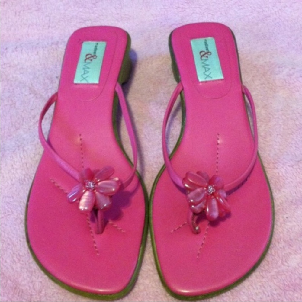 madison & Max pink sandals women’s size 8.5
